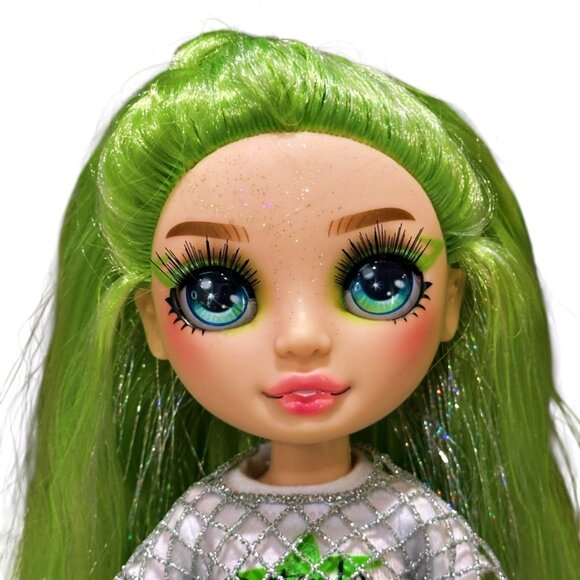 Rainbow High Jade Hunter Green Fashion Doll with Outfit and Stand - Shoe Flawed - Picture 2 of 7